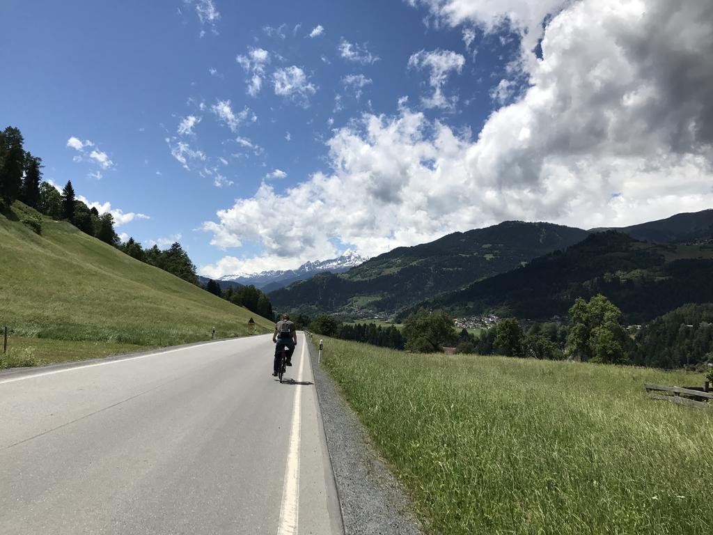 Ferienwohnung Laax Mit Traumblick, Grossem Balkon Und Terrasse Exteriér fotografie